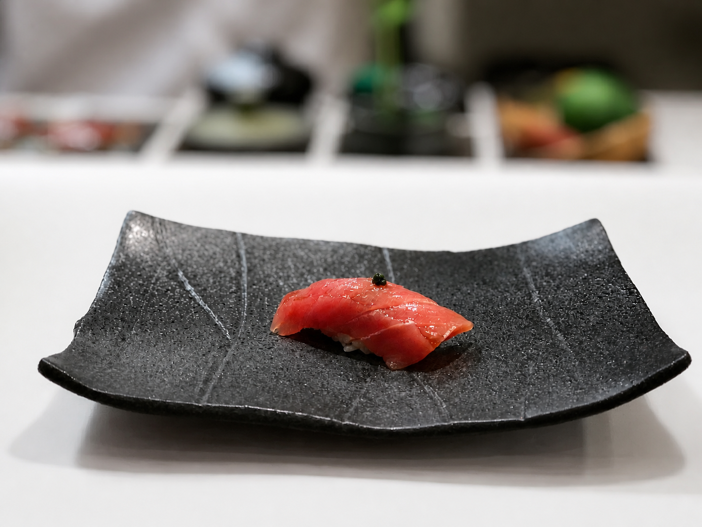 Akami nigiri